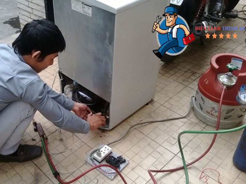 Sửa tủ lạnh tại Tây Hồ Quang Tiến